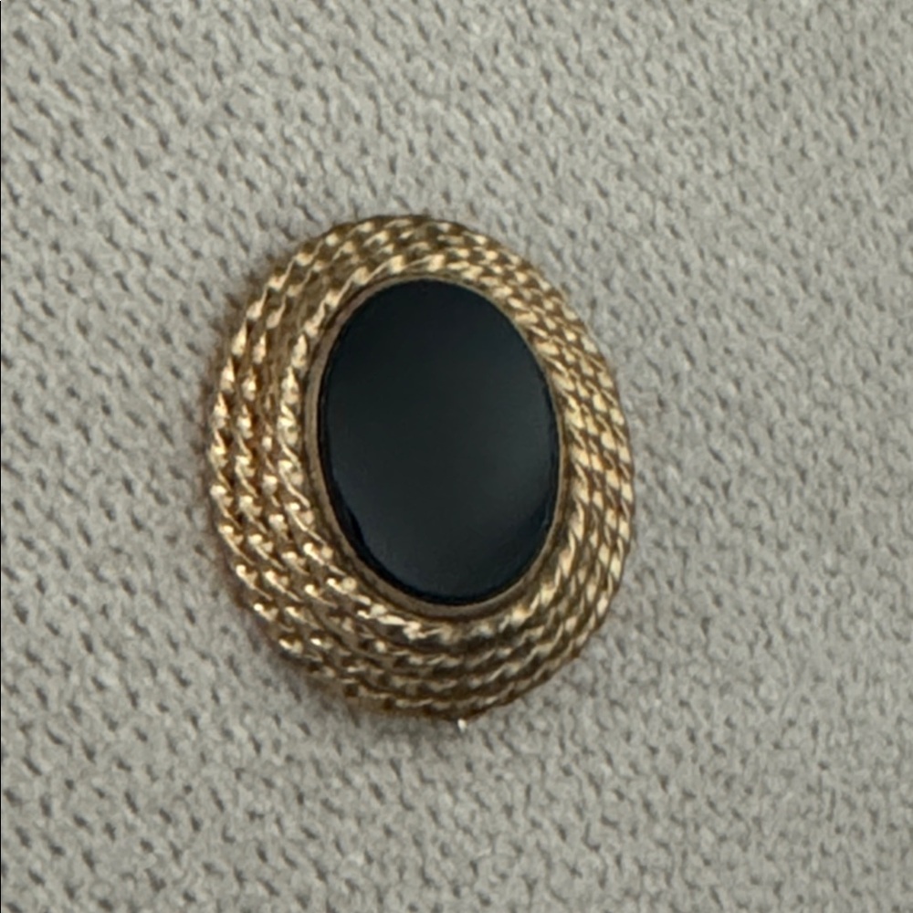 WINARD ART DECO 12K G.F. OVAL BLACK ONYX TWISTED ROPE BORDER BROOCH PIN - Picture 2 of 6